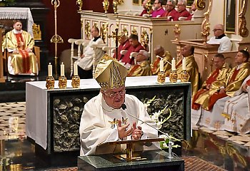 Biskup Jan Tyrawa rozpoczyna cykl wykładów na Katolickiej Bydgoszczy. Premiera już jutro wieczorem!